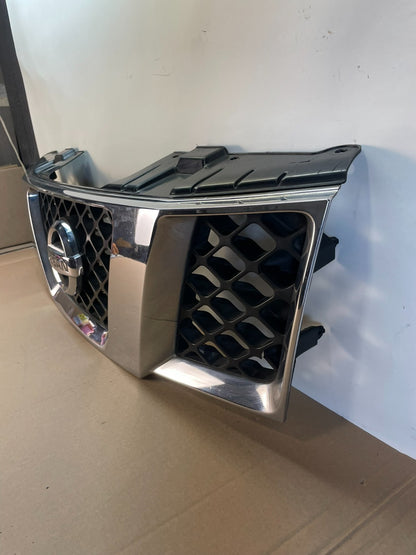 2005 2006 2007 Nissan Pathfinder Chrome Front Upper Grill Grille AI0628 DG1