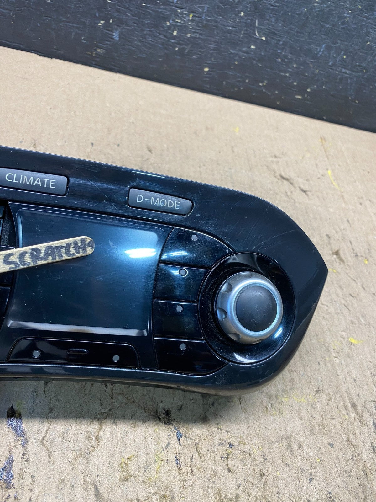 2011 to 2014 Nissan Juke  A/C Temperature Climate Control Panel OEM R8631 DG1