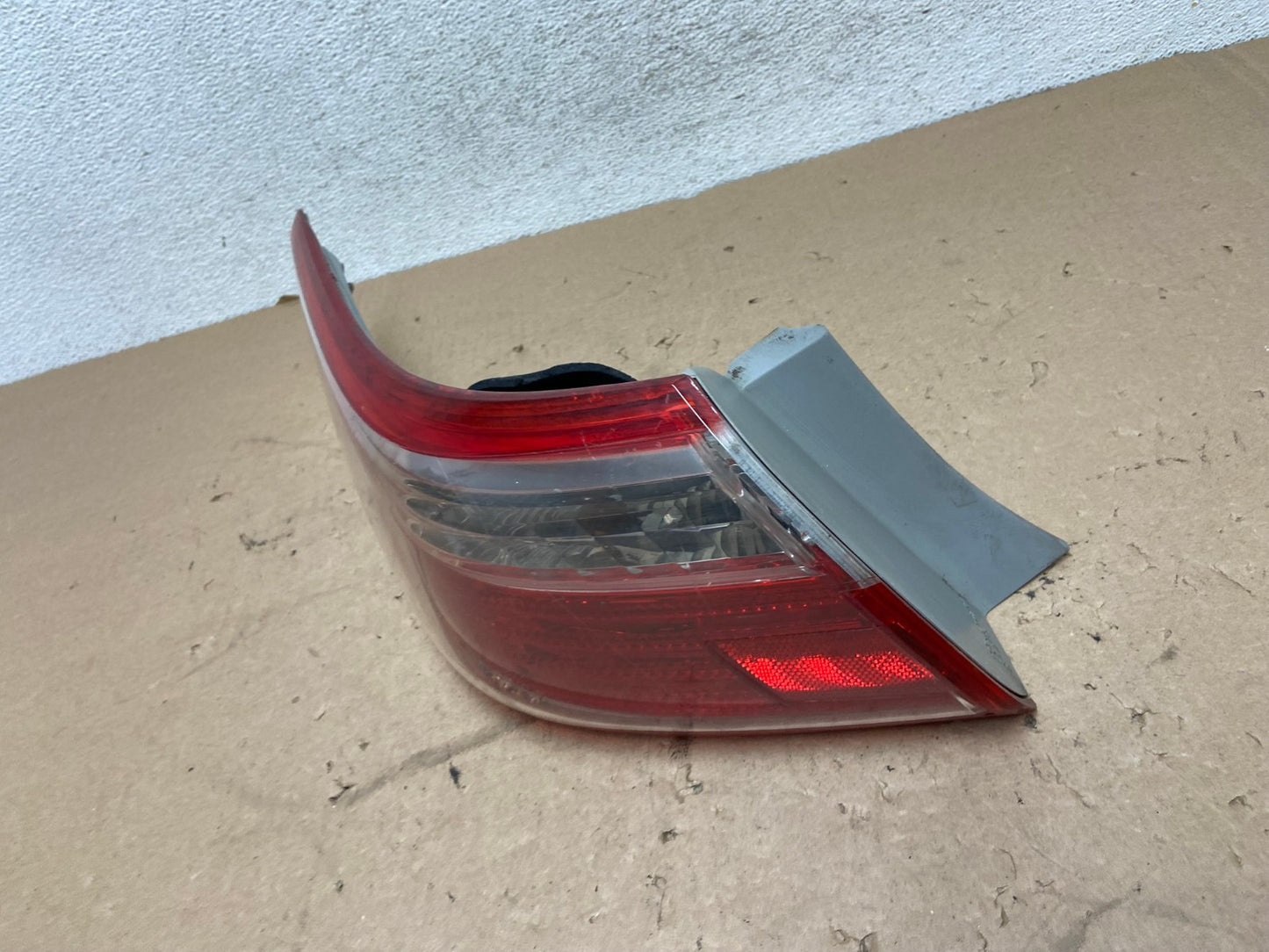 2007 2008 2009 Toyota Camry Left Driver LH Side Tail Light AG4282 LK1