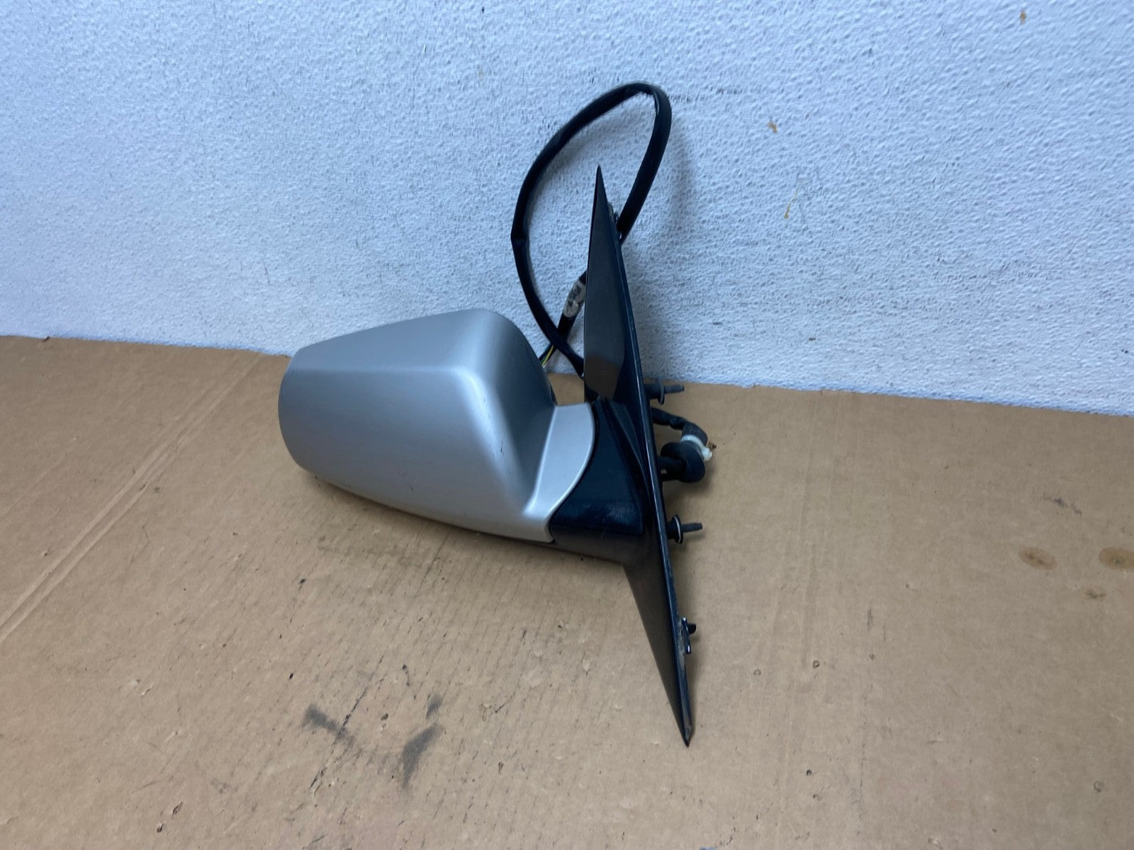 2005 to 2011 Cadillac STS Right Passenger RH View Door Mirror AD2692 LK1
