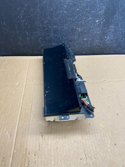 1996 to 1997 Ford Crown Victoria Speedometer Cluster Gauge AD21451