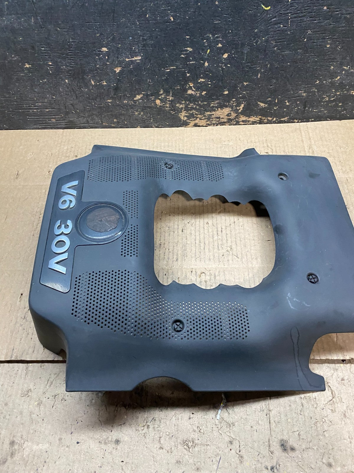 2001 to 2005 Volkswagen Passat 2.8 V6 Engine Motor Cover Oem X9602 DG2
