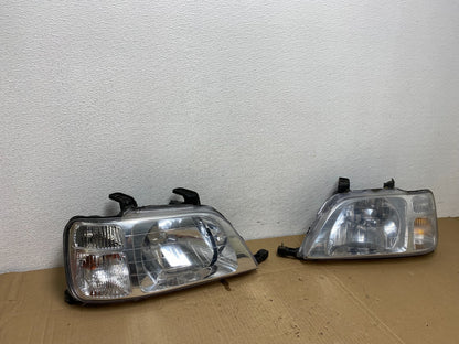 1997 to 2001 Honda CR-V Crv Left+Right Set Chrome Headlights Halogen AC3819 DW2