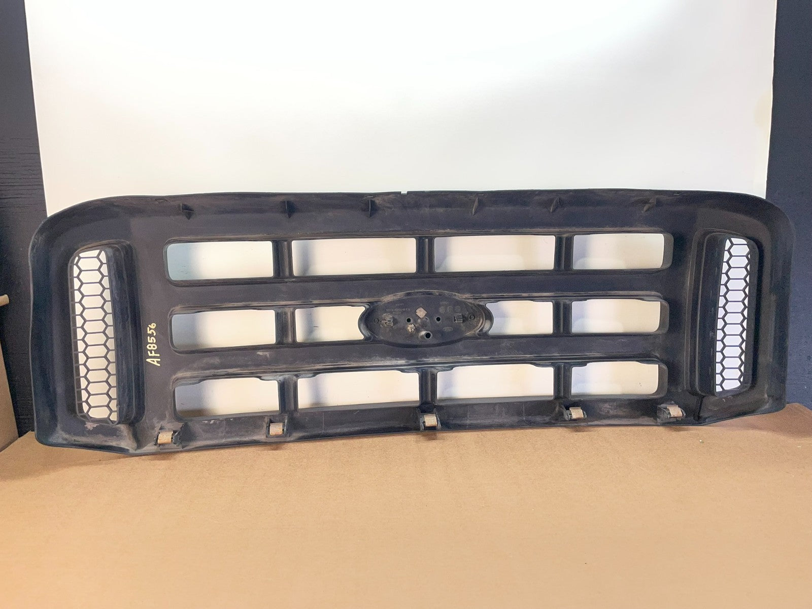 2005 to 2007 Ford Super Duty F250 Front Upper Grill Grille af8556 DG3
