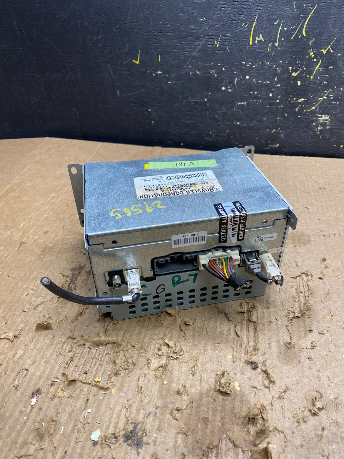 2011 to 2014 Dodge Charger Am Fm Cd Player Radio Receiver OEM Z7565 DG3