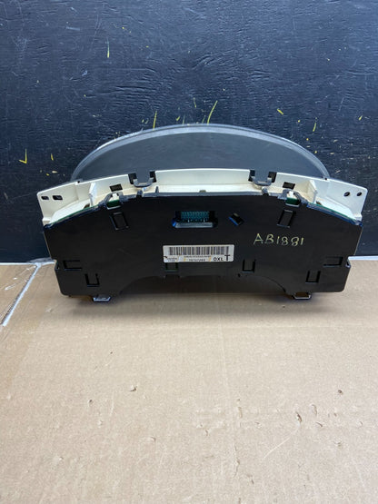 2004 to 2007 Chevrolet Express Speedometer Cluster Gauge OEM AB1881 DG4