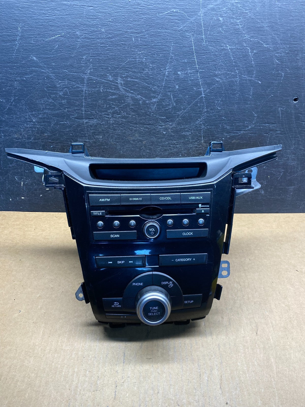 2011 to 2013 Honda Odyssey Radio AM/FM Control Panel ah4992 DG0