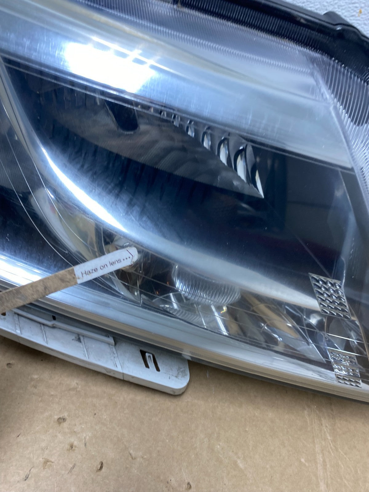 2013 to 2016 Nissan Pathfinder Right Passenger RH Side Headlight AF9954 DW4