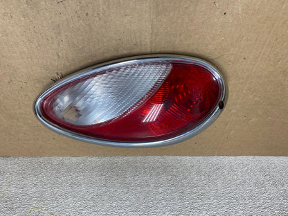 2006 to 2010 Chrysler PT Cruiser Left Driver LH Tail Light Oem W8604 DW0