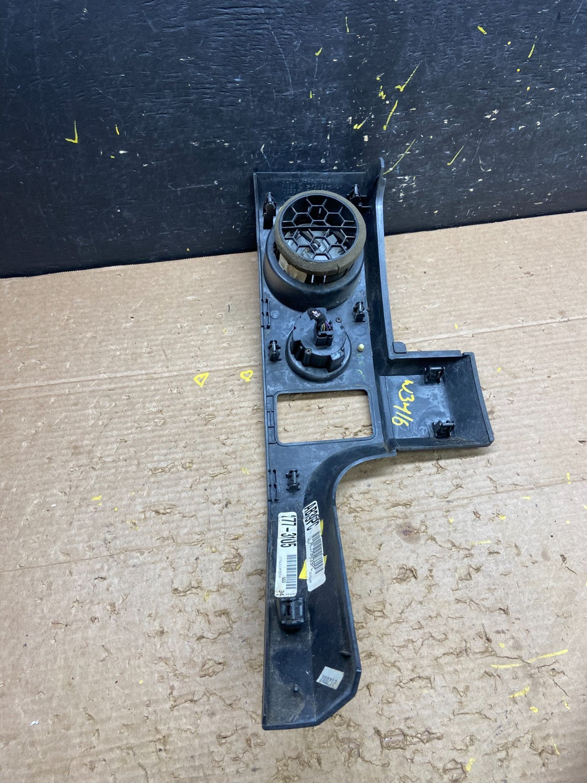 2009 2010 Ford F150 Center Left Dash Trim Bezel Air Vent OE w3416 DG4