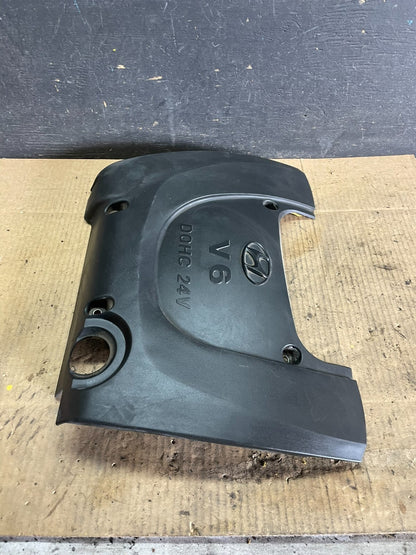2002 to 2005 Hyundai Sonata 2.4L Engine Trim Cover J4159 DG Oem2