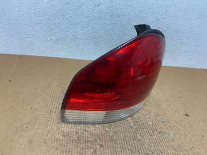 2005 to 2006 Hyundai Santa Fe Left Driver Side Tail Light AE2885 LK2