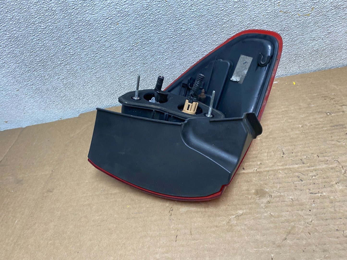 2008 to 2017 Toyota Sequoia Right Passenger RH Tail Light Oem z2610 DG5