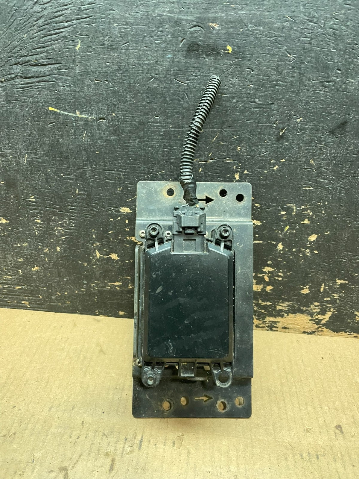 Bendix Paccar K096653H001 Wingman Front Radar Anti Collision Module AA2334 DG0