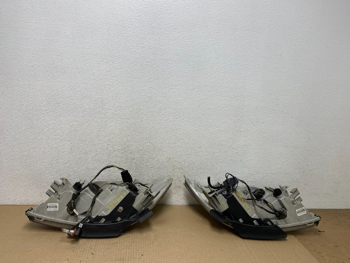 2008 to 2012 Chevrolet Malibu Left+Right Side Set Headlights AF5842 DW8