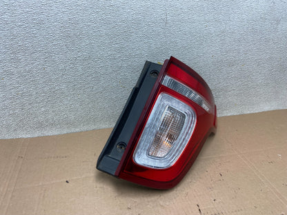 2011-2015 Ford Explorer Police Package Right Passenger Side Tail light X9225 PS2