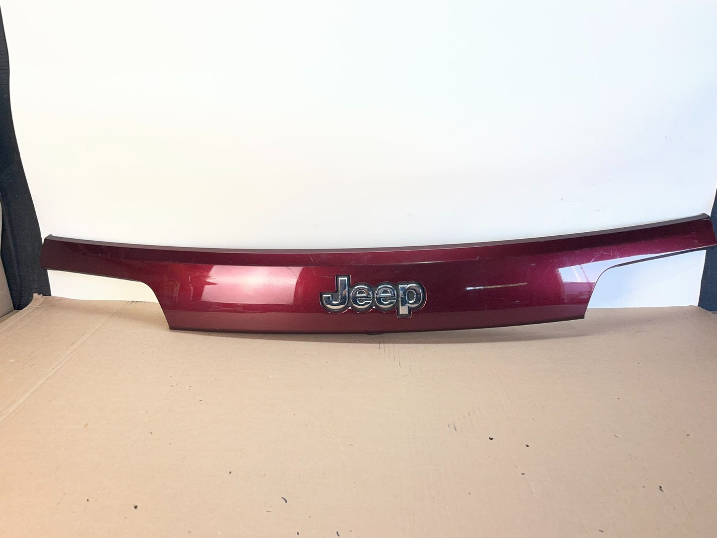 2014-2016 Jeep Grand Cherokee Tailgate Lift Gate Rear Hatch w/Camera AG1011 DG0
