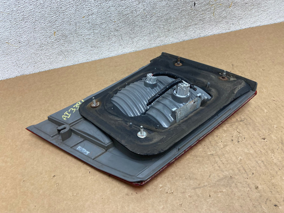 2005 2006 2007 Honda Odyssey Inner Right Passenger RH Tail Light AI3391 LK5