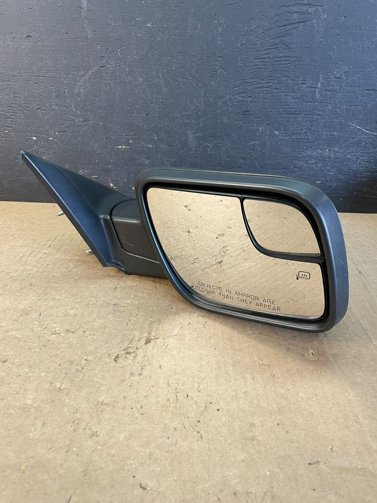 2016 to 2019 Ford Explorer Right Passenger Side View Door Mirror ad0378 DG2