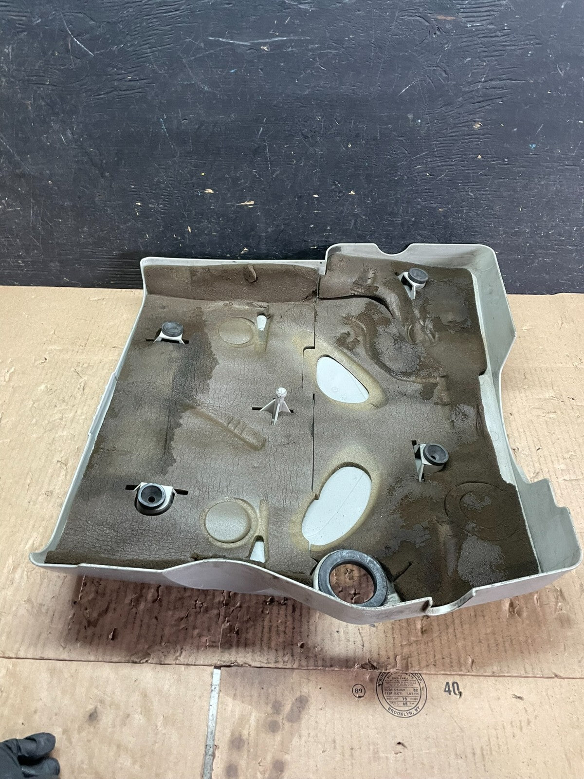 2004 to 2007 Cadillac CTS 3.6L Plastic Engine Cover Shield M6073 PS6