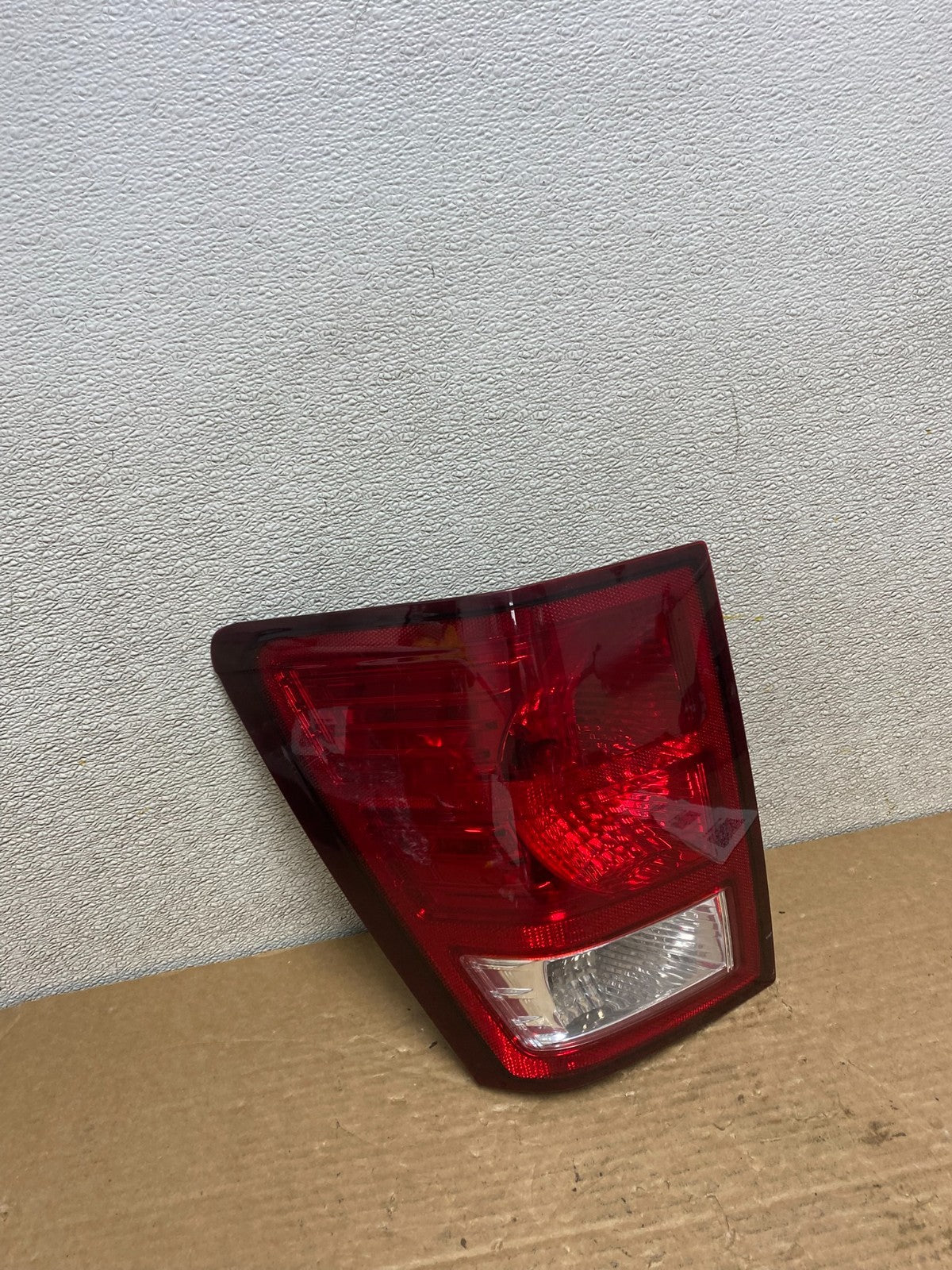 2007 to 2010 Jeep Grand Cherokee Left Driver Lh Tail Light Oem Z2637 DW2