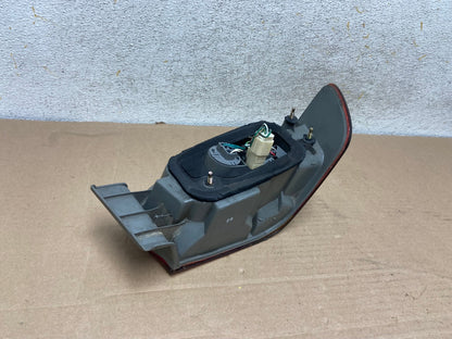 1997 1998 1999 Toyota Camry Tail Light Right Passenger Rh Side AH9347 LK4