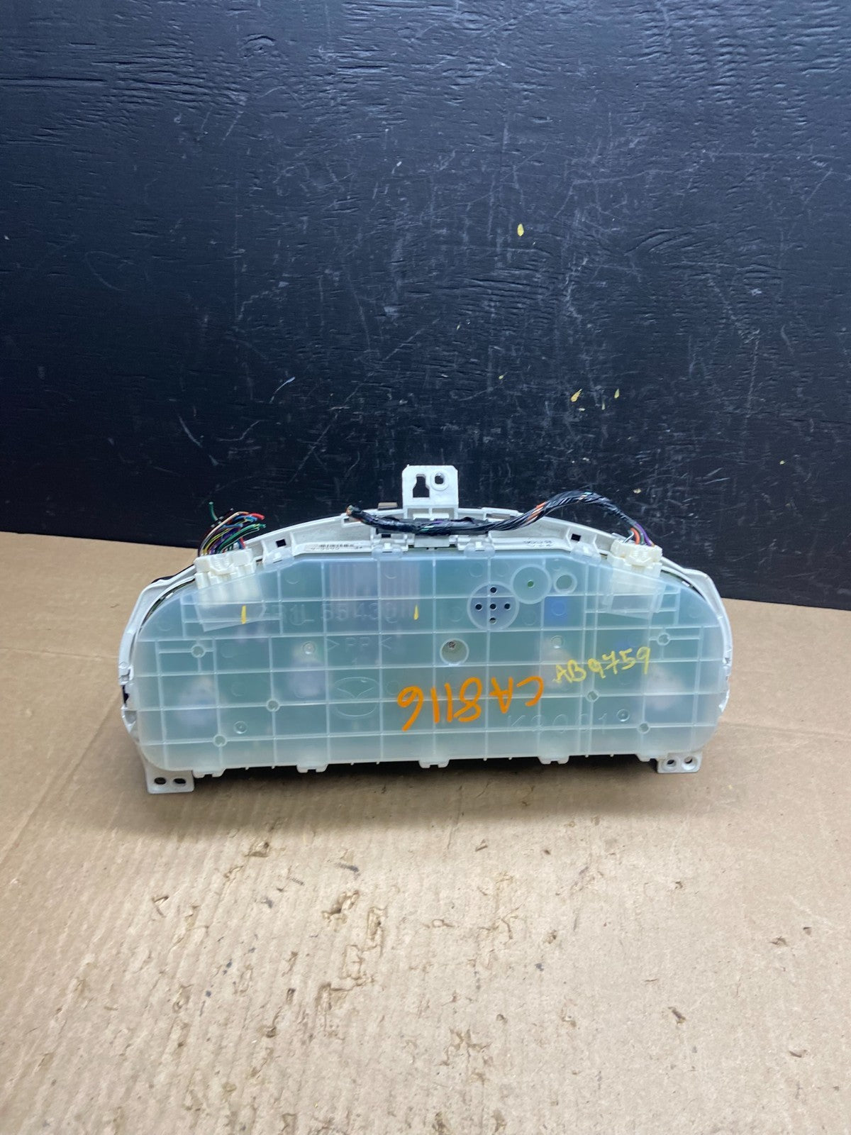 2006 to 2007 Mazda 6 Speedometer Cluster OEM ab9759 DG6