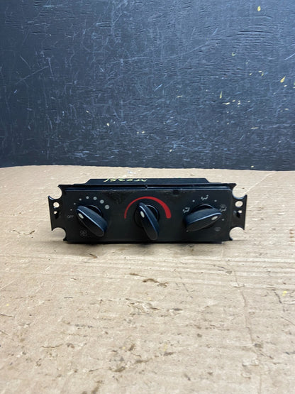 International Navistar 4300 Climate Control Heater Fan Panel AF2351 DG0