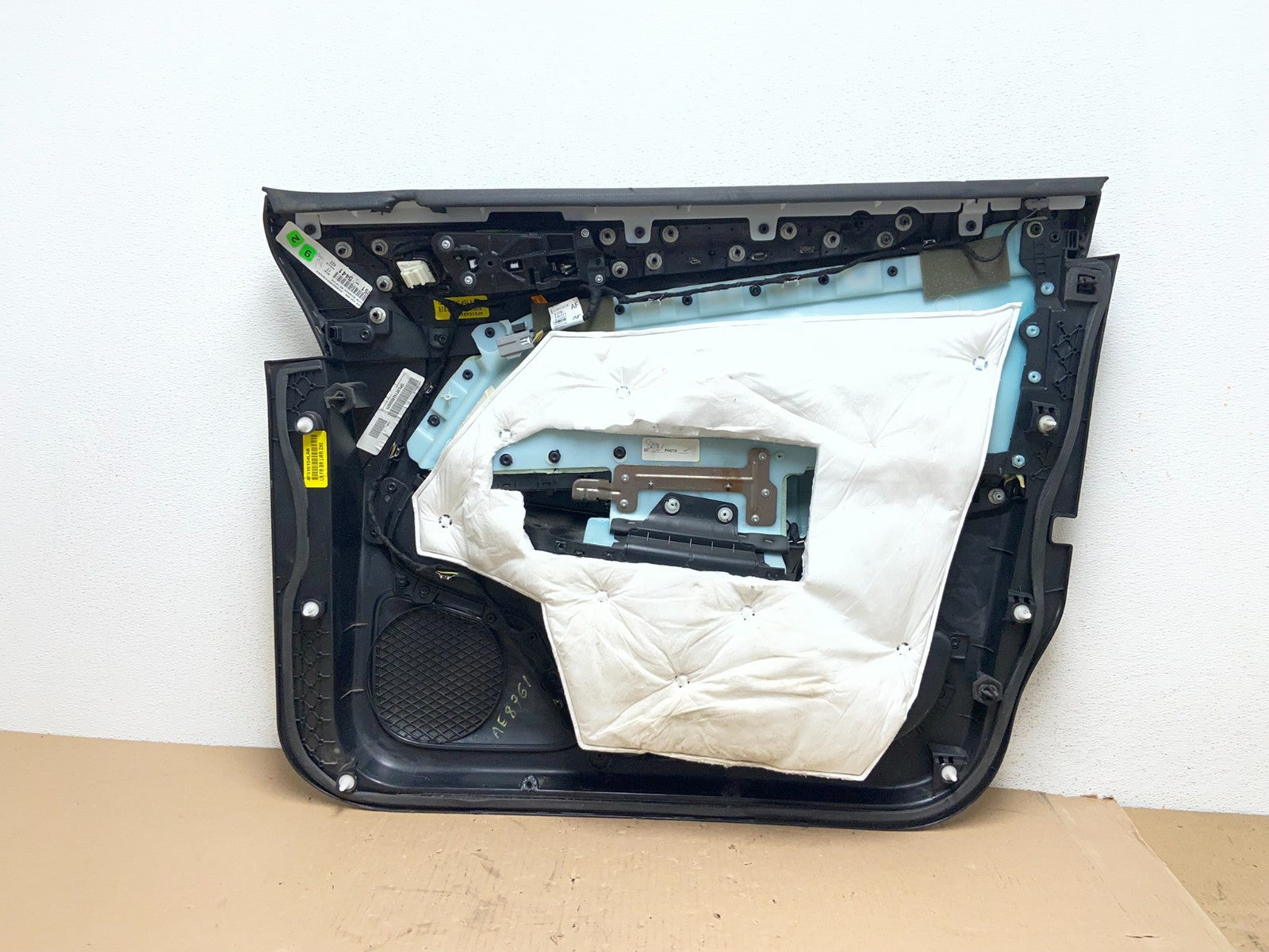 2015 to 2019 Lincoln MKC Front Left Driver LH Side Trim Door Panel AE8761 DG6
