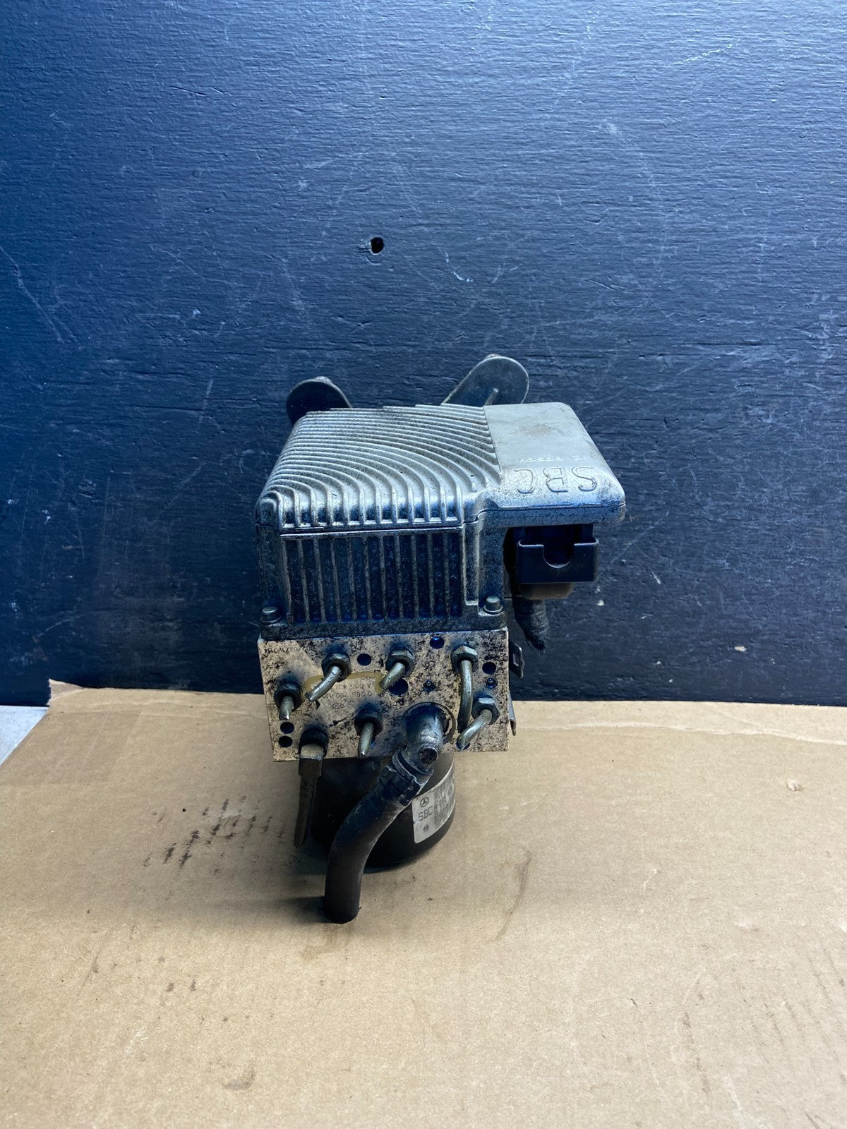2003-2006 Mercedes R230 SL500 E550 ABS Anti Lock Brake Pump Module AF9255 DG2