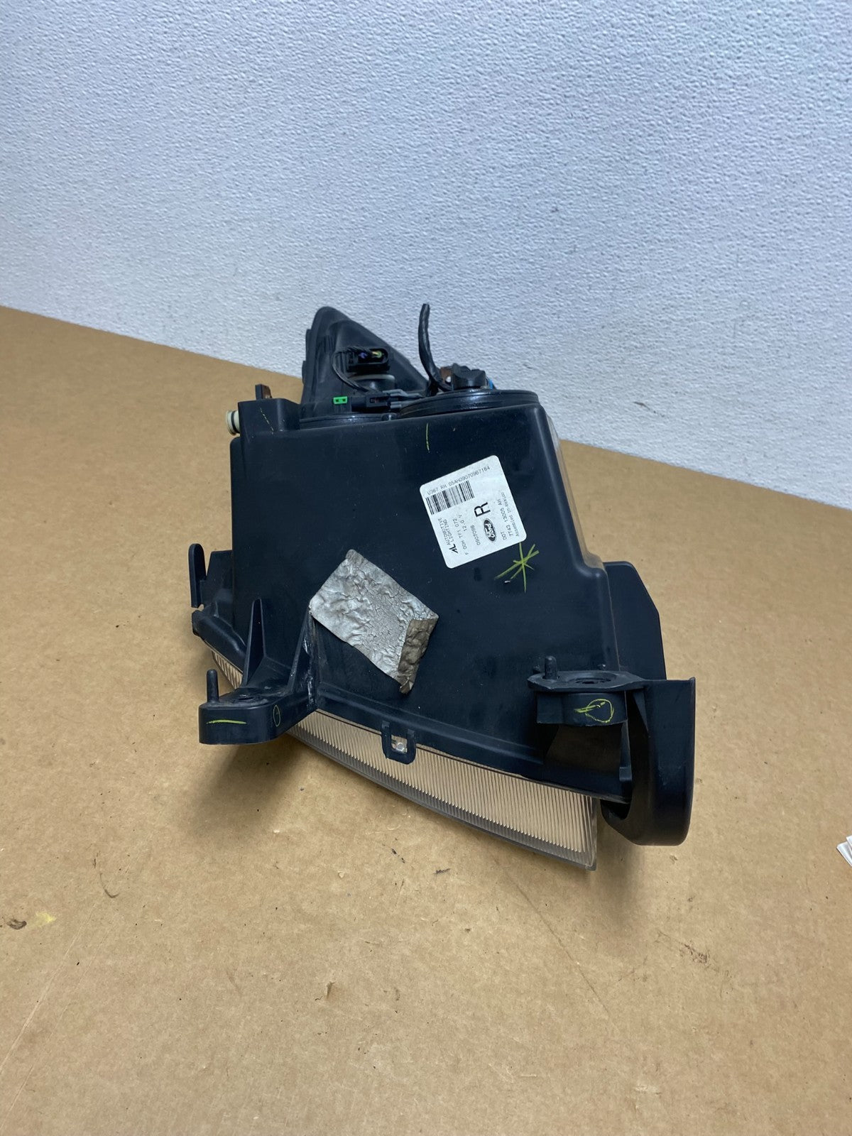 2007 to 2010 Ford Edge Right Passenger RH Halogen Headlight AC1740 DW9