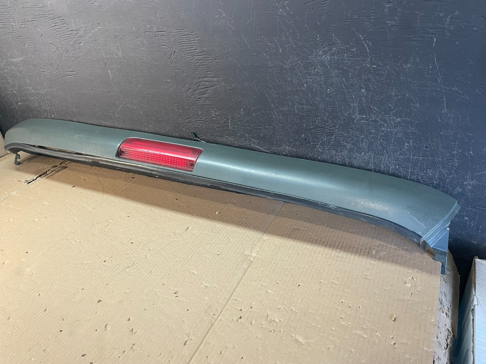 1996 to 2002 Chevrolet Express 3rd Third Brake Light Trim Spoiler AE3631 DG2