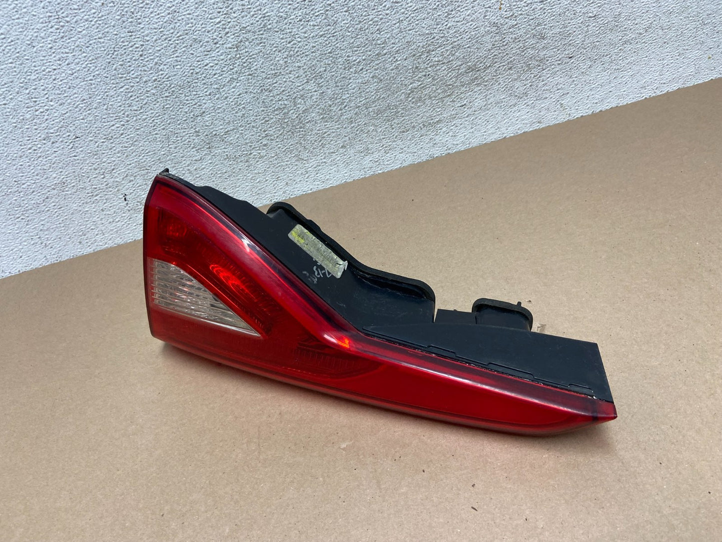 2015 2016 2017 Hyundai Sonata Right Passenger RH Inner Tail Light AG5705 DW1