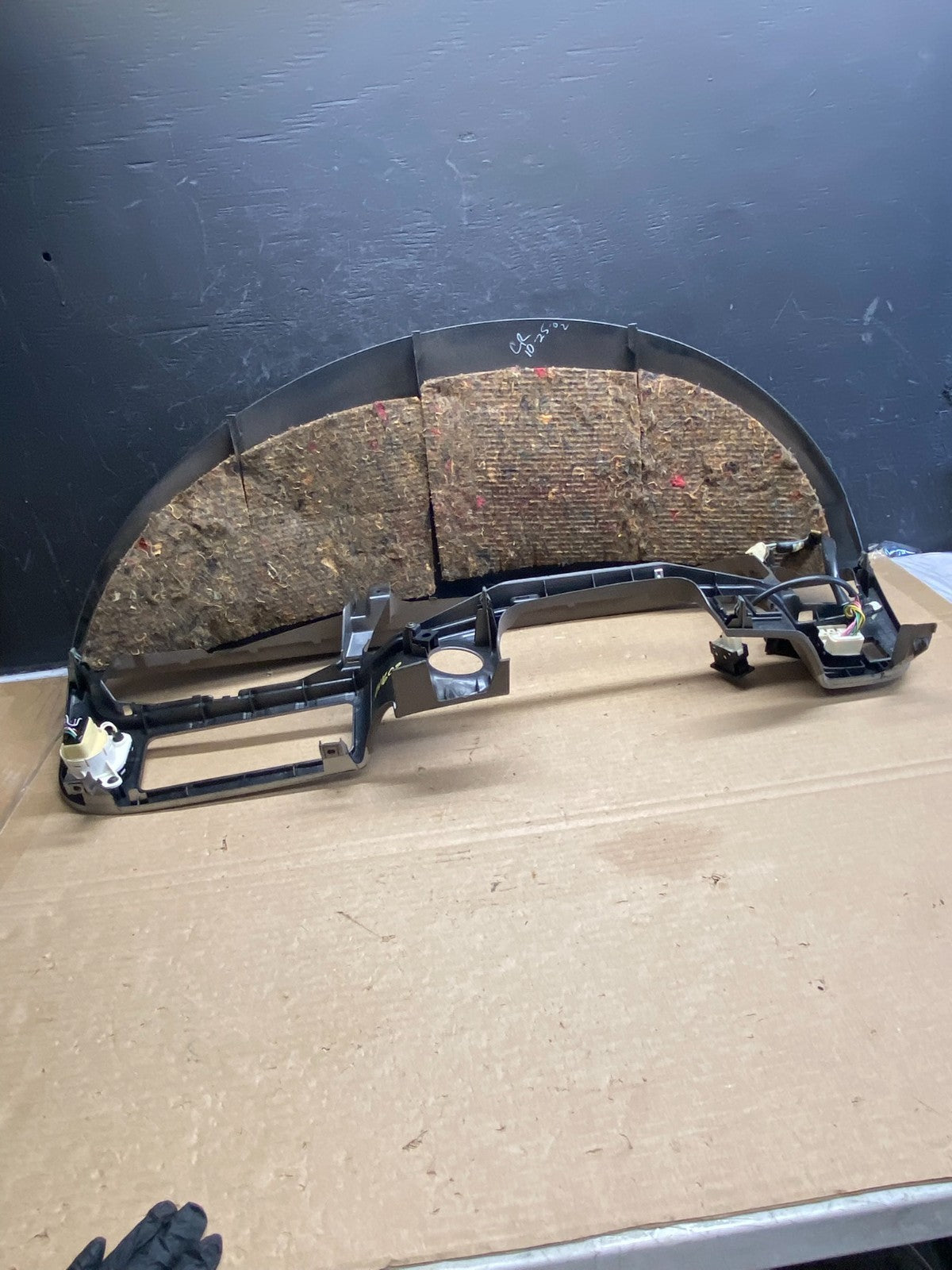 2000 to 2003 Toyota Sienna Speedometer Cluster Air Vent Bezel Trim AH1602 DG3