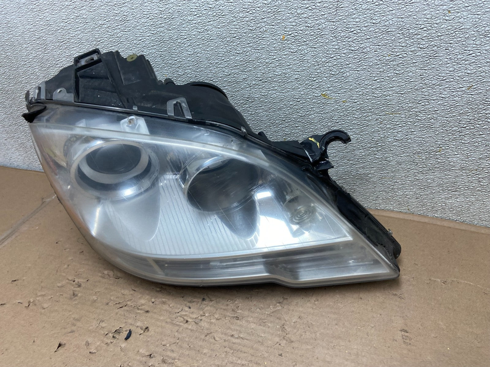 Halogen 2009-2011 Mercedes-Benz ML Class Right Passenger Headlight Oem AB0246 DW1