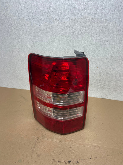 2008 to 2012 Jeep Liberty Left Driver Side Lh Tail Light AF4561 LK0