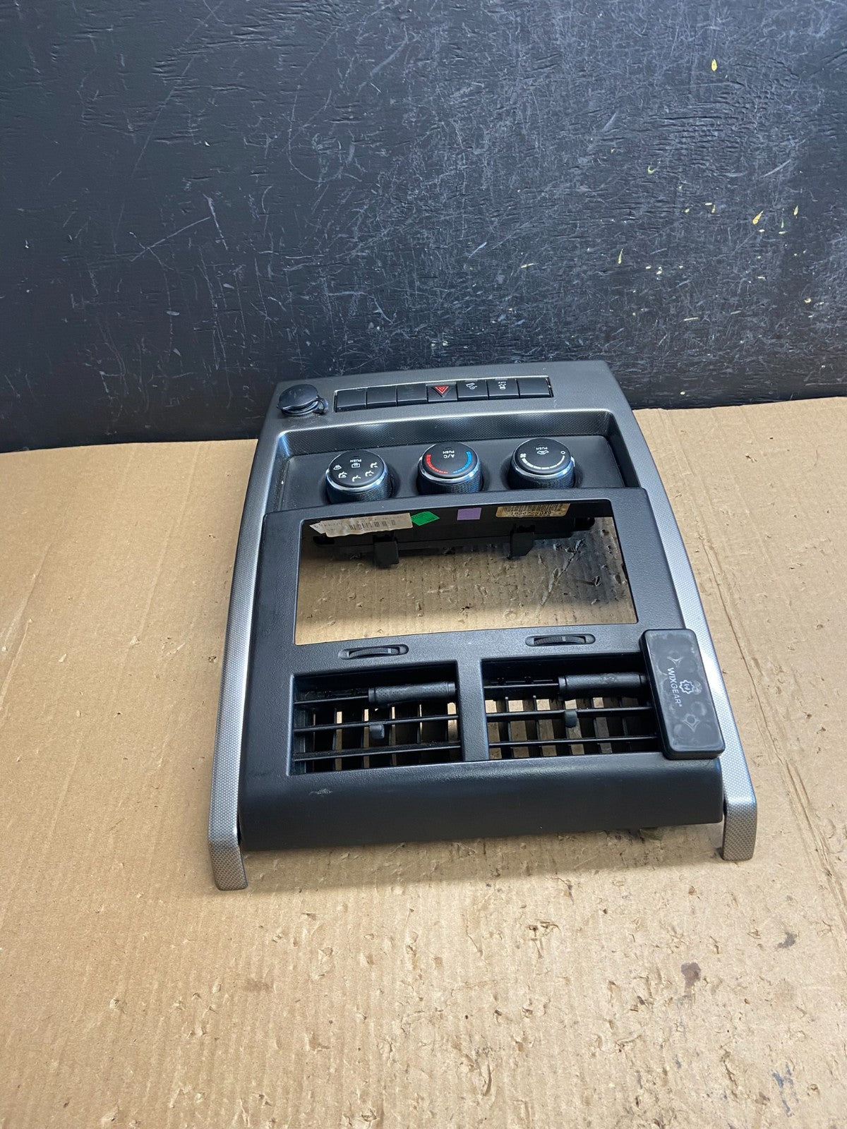2008 to 2012 Jeep Liberty Dash Climate Temperature Control Radio Bezel AE4177 DG3