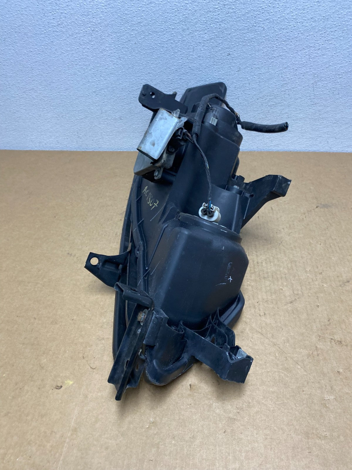 2004 2005 2006 Acura TL Headlight Left Driver LH Side Xenon HID AC1807 DW6