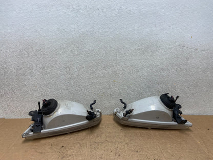 1997 1998 1999 Toyota Camry Left+Right Side Set Halogen Headlights AA3800 DW7