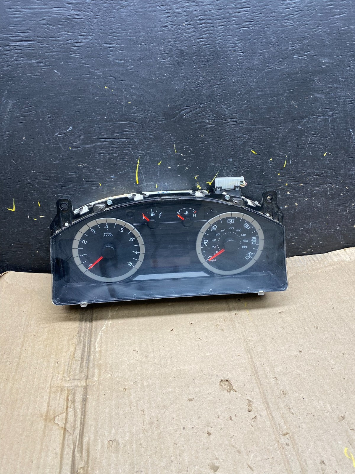 2010 Ford  Escape Speedometer Cluster Gauge Oem X5799 DG0