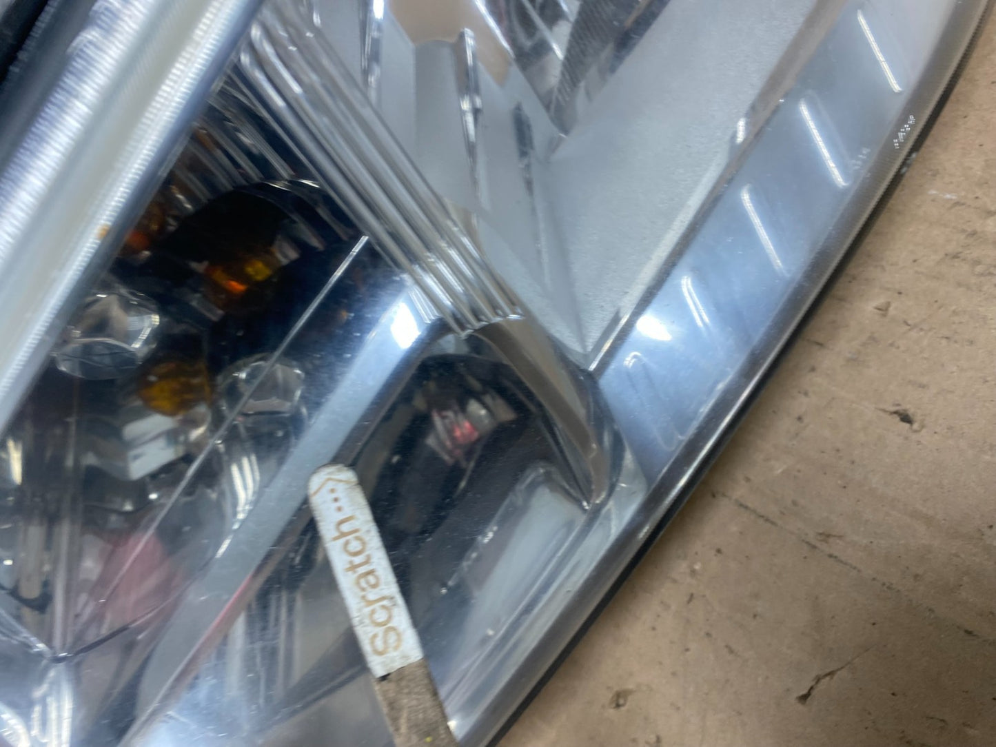 2009 to 2017 Dodge Journey Headlight Left Driver Lh Side Halogen U7089 DW3