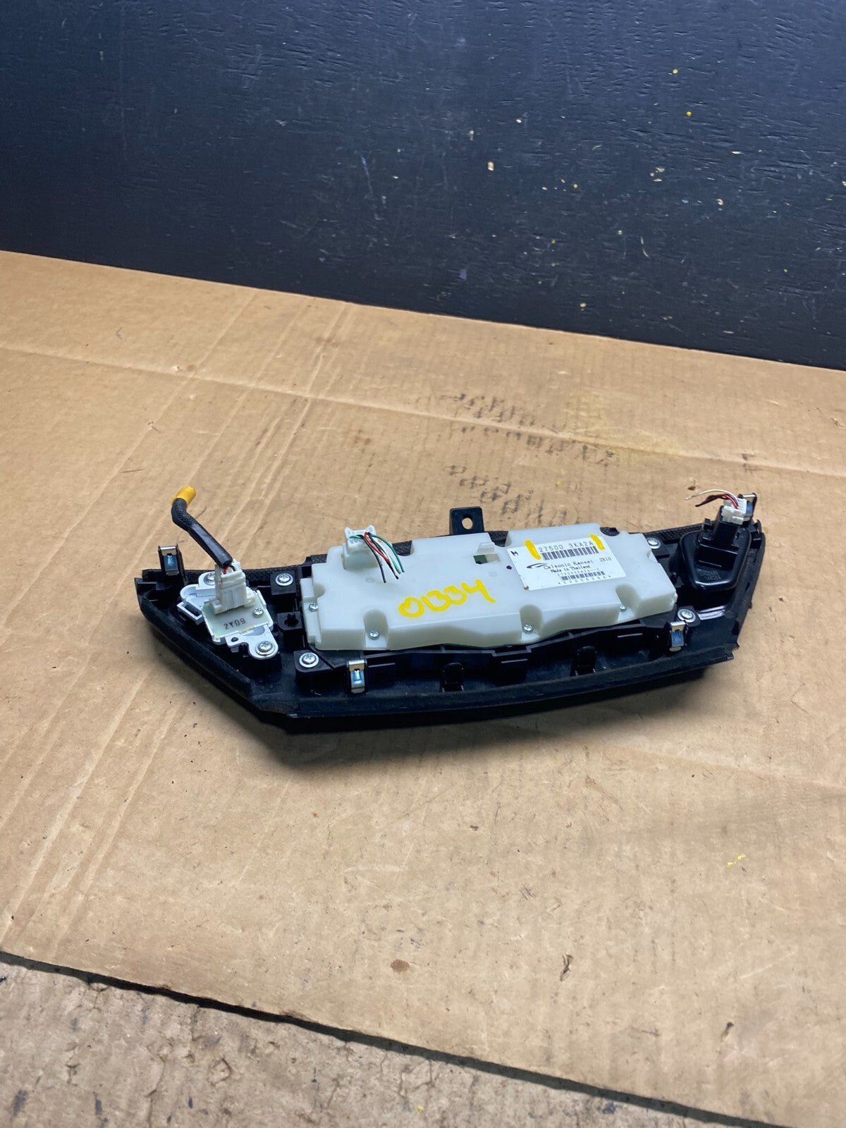 2013 to 2018 Nissan Pathfinder Radio Audio Climate Control OEM o1334 DG5