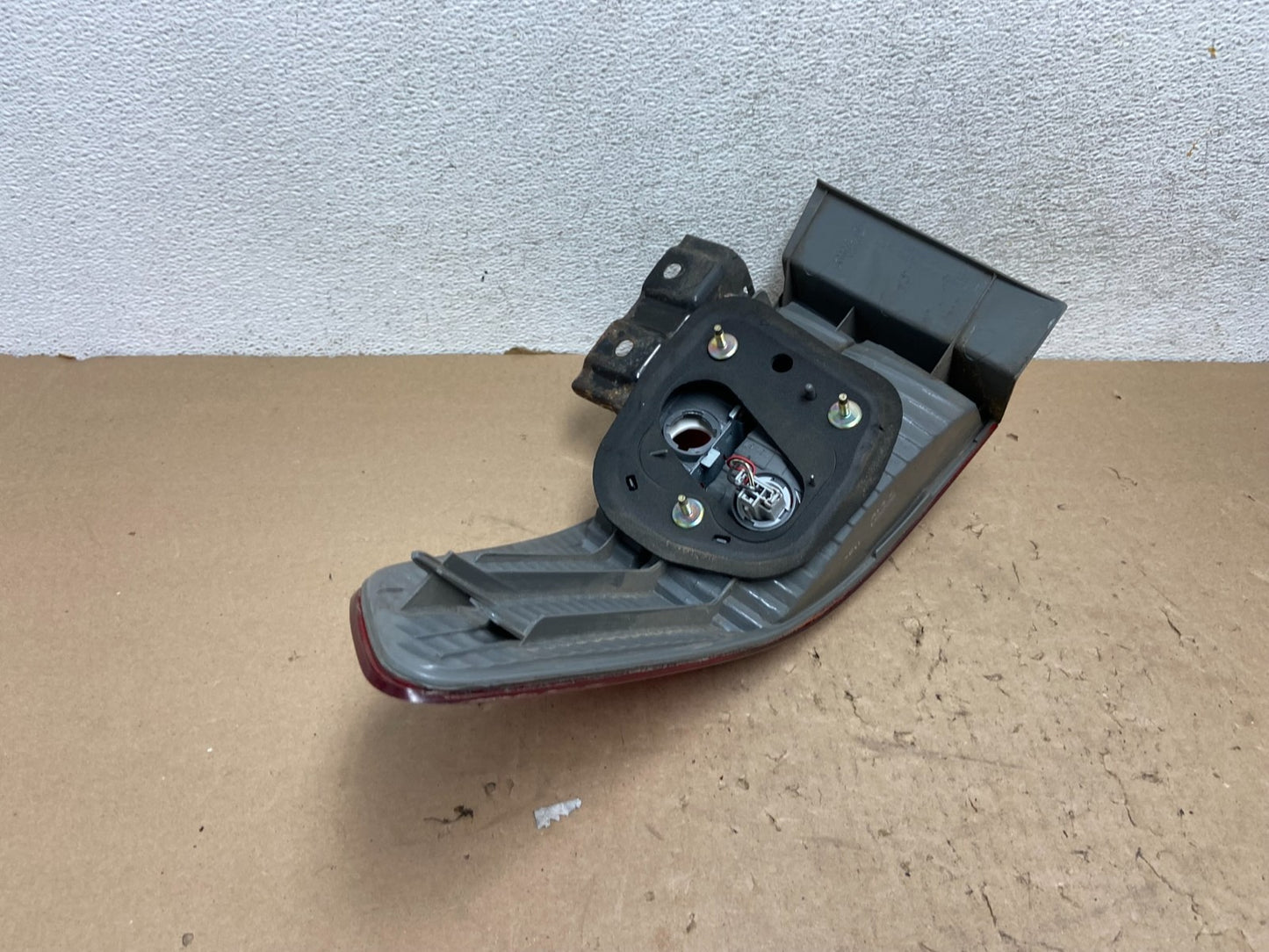 2005 Honda Accord Left Driver Lh Side Tail Light AG43604
