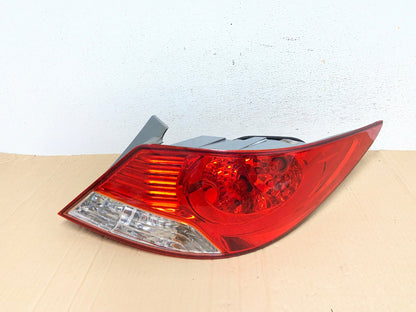 2012 2013 2014 Hyundai Accent Right Passenger RH Side Tail Light AE8911 LK0