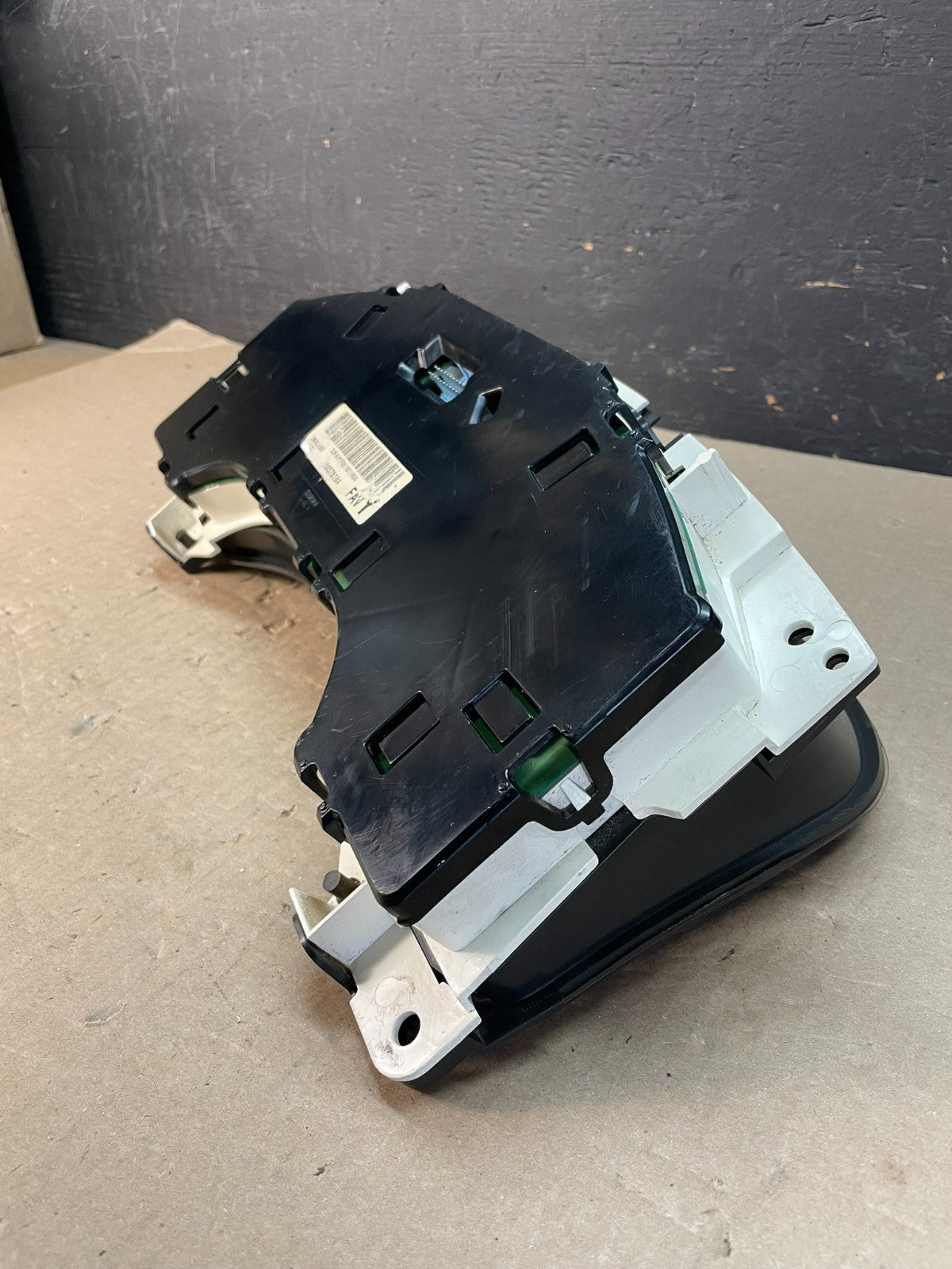 2004 to 2007 Chevrolet Express Speedometer Cluster Gauge ae3368 DG7