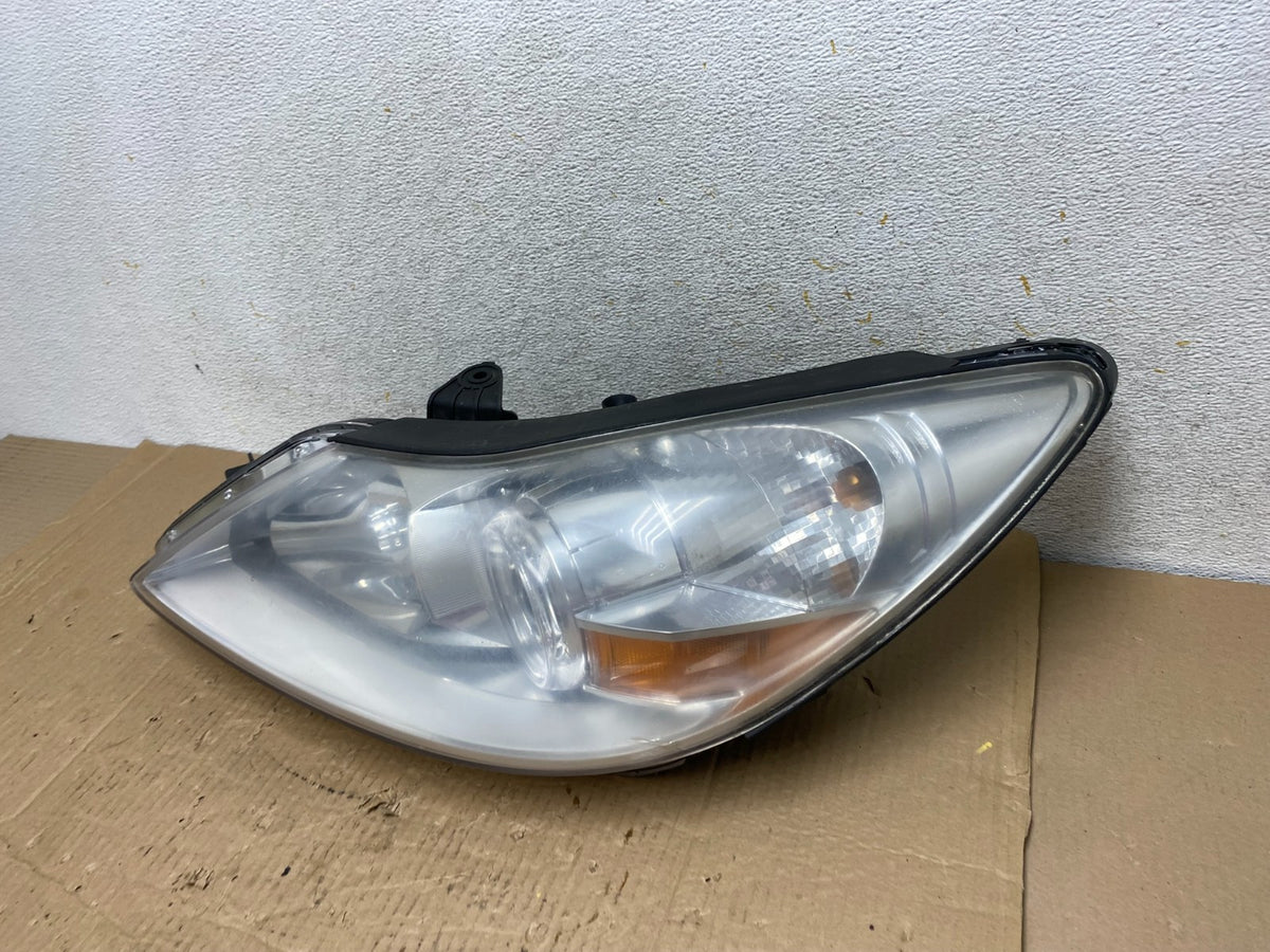 2009 - 2011 Hyundai Genesis Left Driver LH Xenon Headlight AI1308 DW1