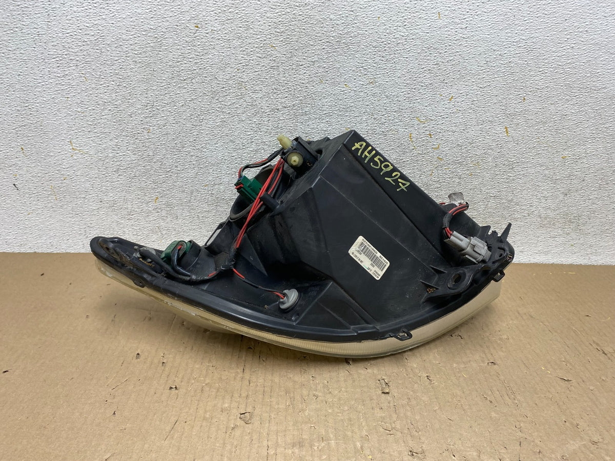 2007-2009 Nissan Sentra Halogen Right Passenger RH Side Headlight AH5927 DW5