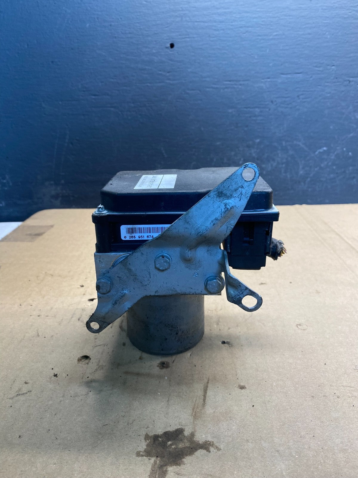 2007 to 2013 BMW 335i ABS Anti-Lock Brake Pump 6768550 OEM AC0945 DG2