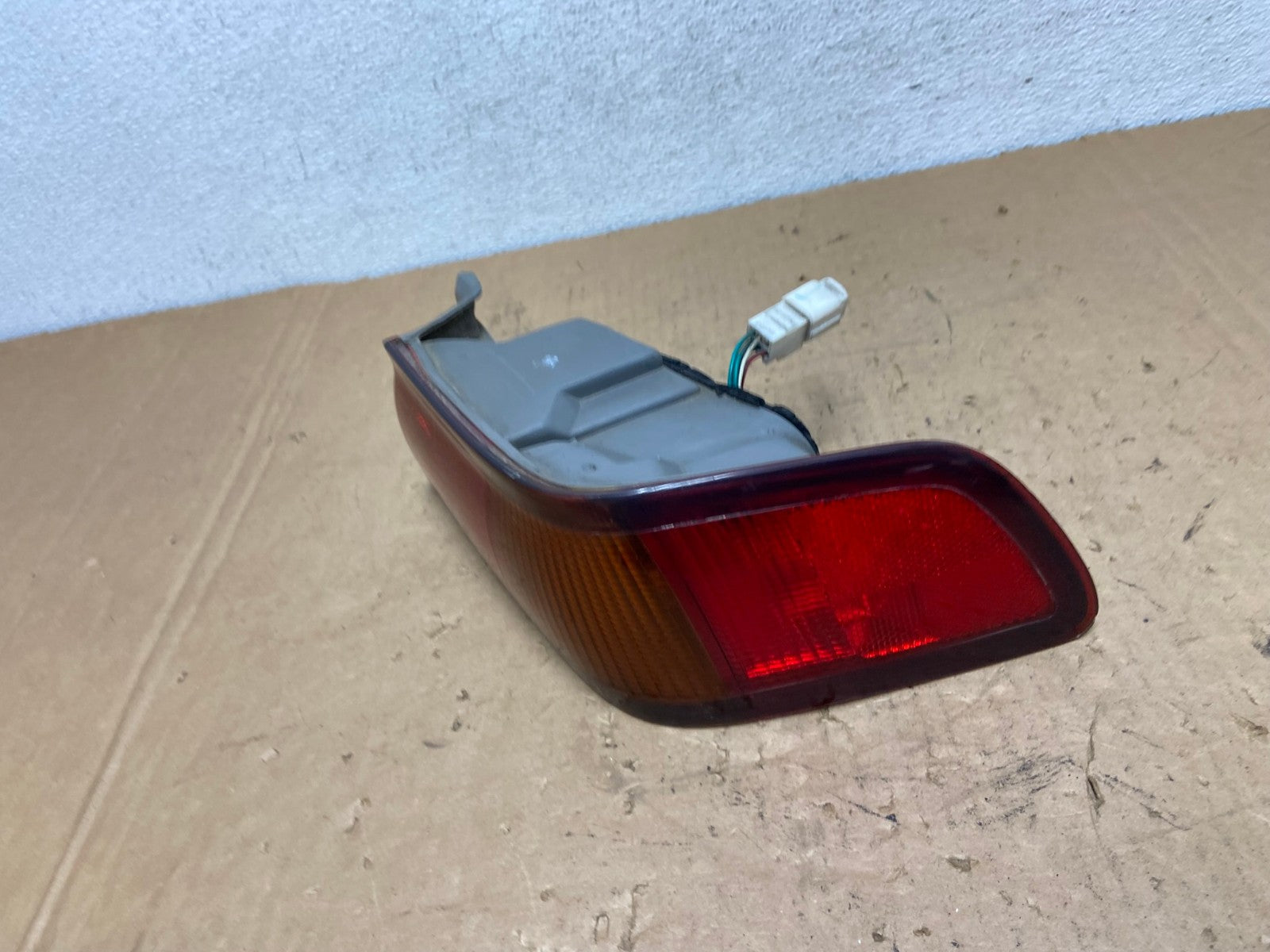 1997 1998 1999 Toyota Camry Tail Light Right Passenger Rh Side AD3091 LK1