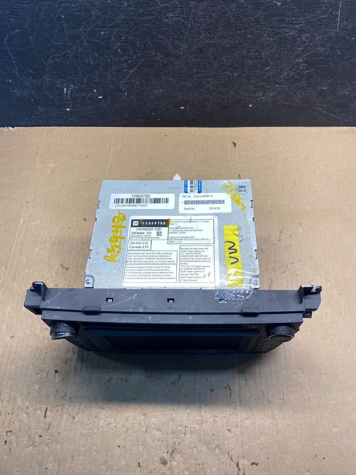 2007-2014 Chevrolet Tahoe AM FM Radio CD Player w Aux Bluetooth AE7823 DG6
